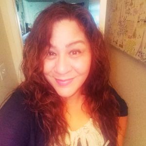 Meet your Posher, Maria elena